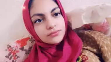 380px x 214px - Beautiful Desi Hijab Girl Leaked Videos Part 1 indian sex video