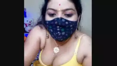 380px x 214px - Sexy Geeta Bhabhi Fingering Pussy indian sex video